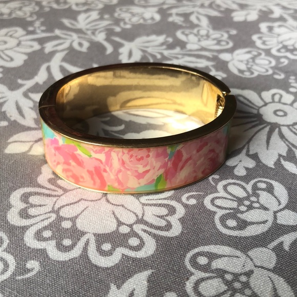 Lilly Pulitzer Jewelry - Lilly Pulitzer bangle 🌷